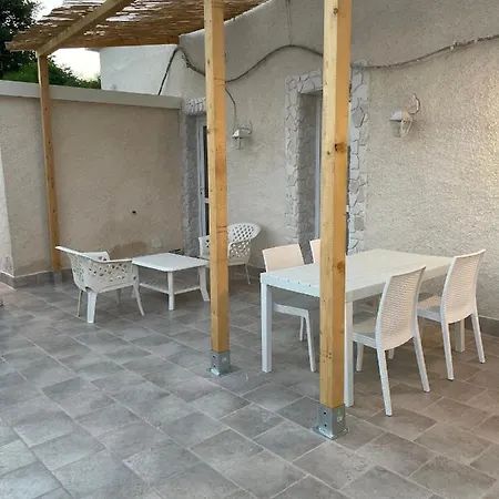 Seaside Temporary House Apartment Leporano Exterior photo