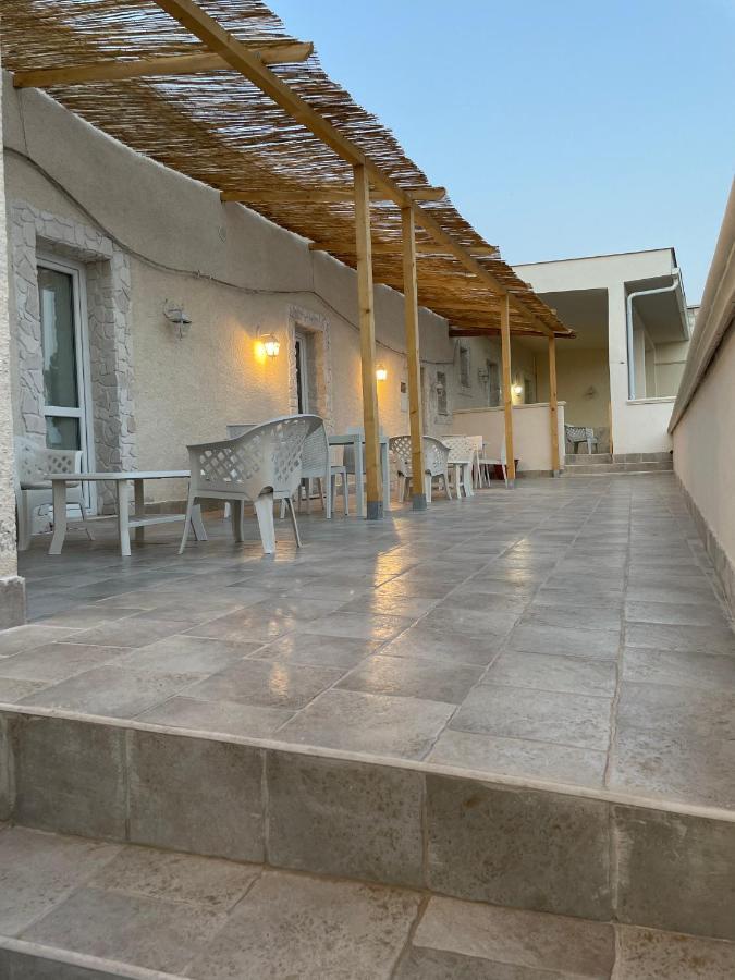 Seaside Temporary House Apartamento